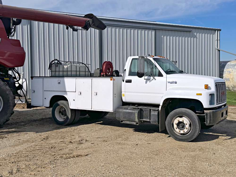 Service Trucks Earn Their Place on the Farm